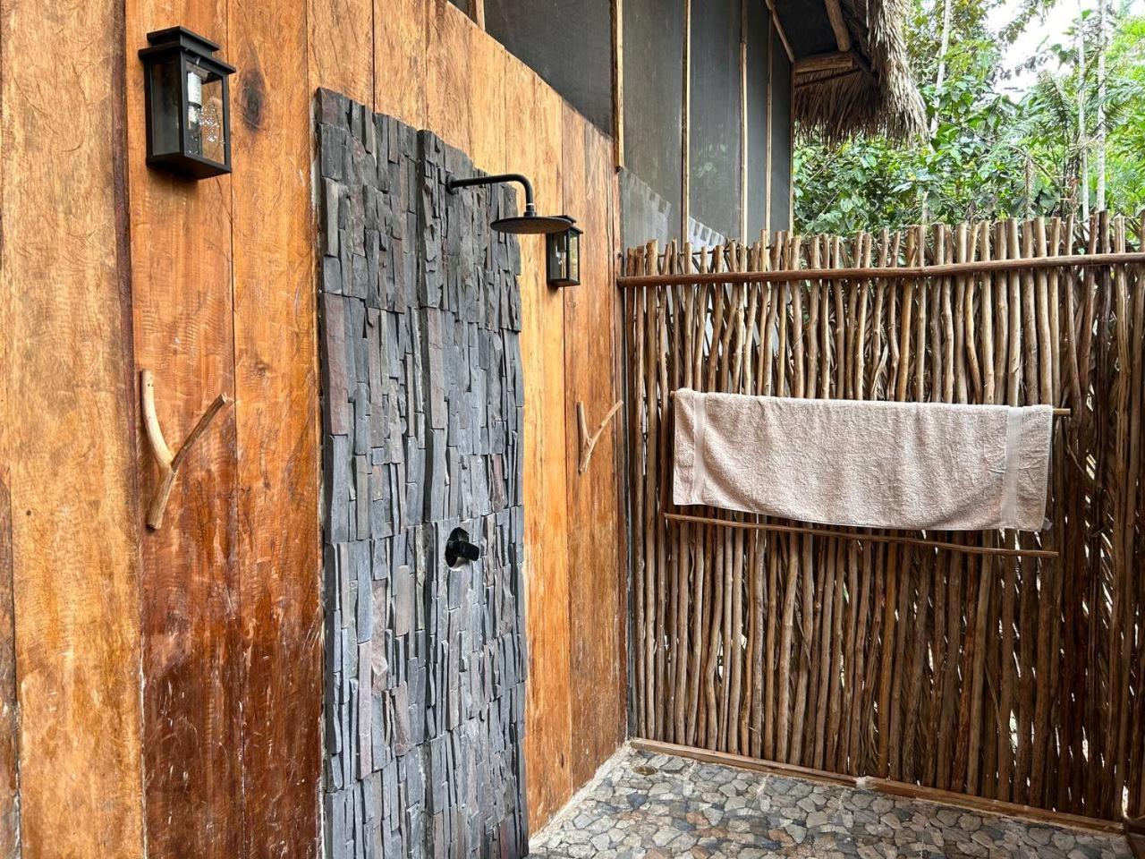 Awaken Amazonian Healing Resort All Inclusive Iquitos Habitación foto
